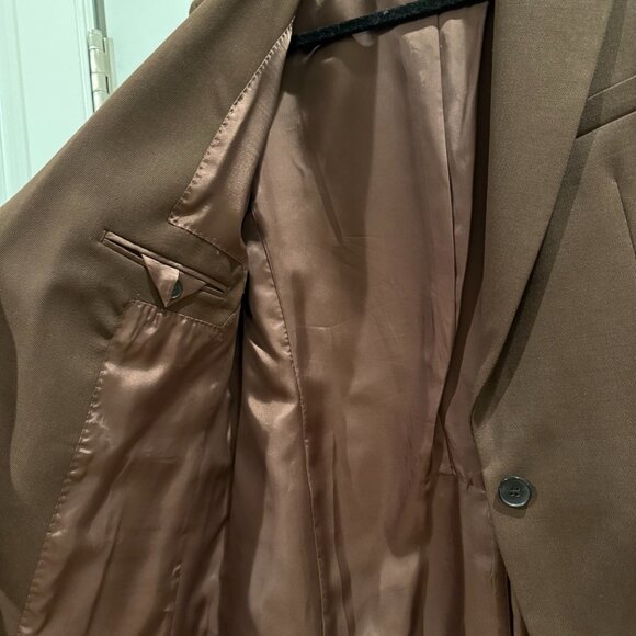 Aritzia Babaton Blazer - Picture 4 of 5